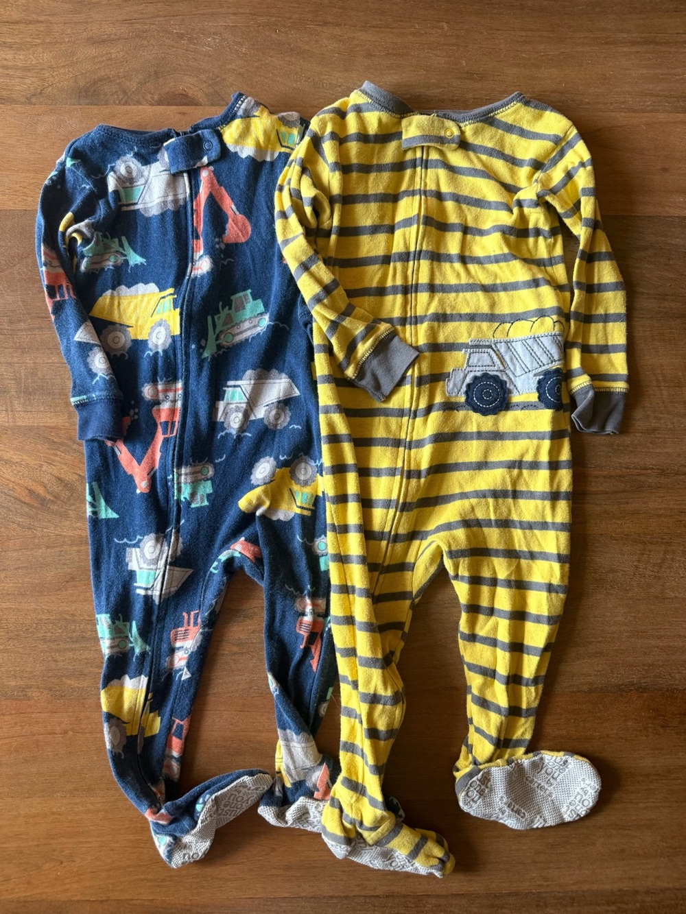 ⚡️2/$20 Construction Footed Pajamas - Cozy Sleeper 12 months baby